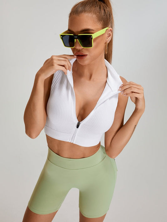 ZASUWA Female Deep V Back Pocket Scrunch Bum Zipper Short Tracksuit