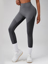 ZASUWA Female Ribbed Scrunch Bum Leggings