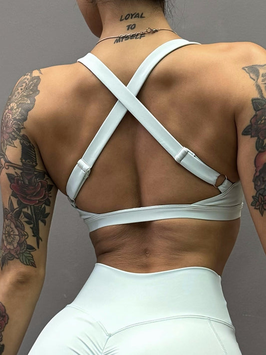 ZASUWA Female Folds Cutout Cross Back Sports Bras