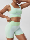 ZASUWA Female Scrunch Bum with Chest Pads Elastic Tight Short Tracksuit