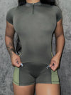 ZASUWA Female Contrast Color Zipper Elastic Tight Short Tracksuit