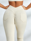 ZASUWA Female Pocket Scrunch Bum Deep V Cargo Leggings