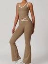 ZASUWA Female Contrast Color Deep V Collar Backless Flare Tracksuit