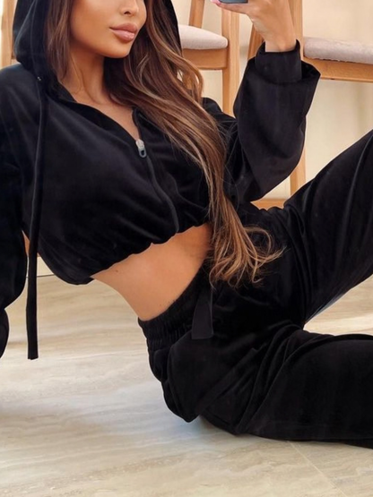 Velvet Zipper Pocket Hooded Casual Cropped Tracksuit