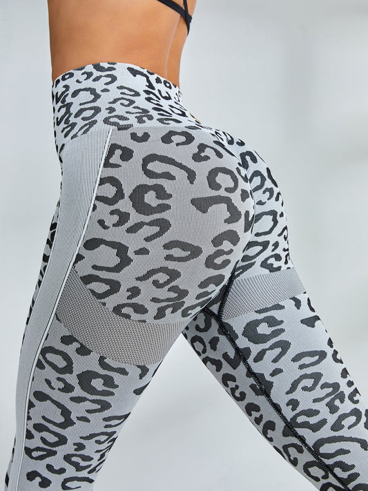 ZASUWA Female Leopard Scrunch Bum Quick-dry Leggings