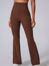 ZASUWA Female Super High-rise Scrunch Bum Flare Leggings