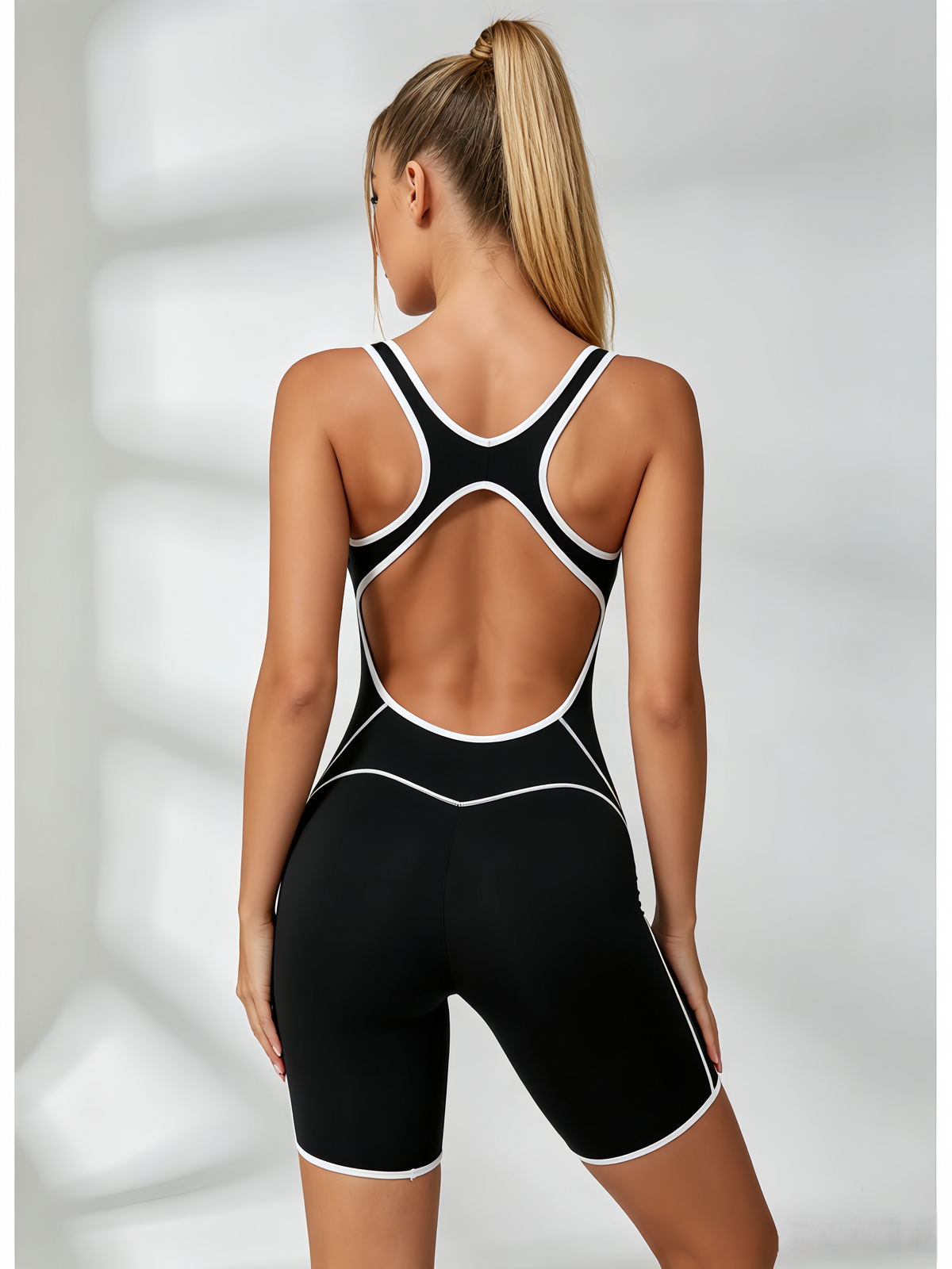 Contrast Color Stripes Backless Romper