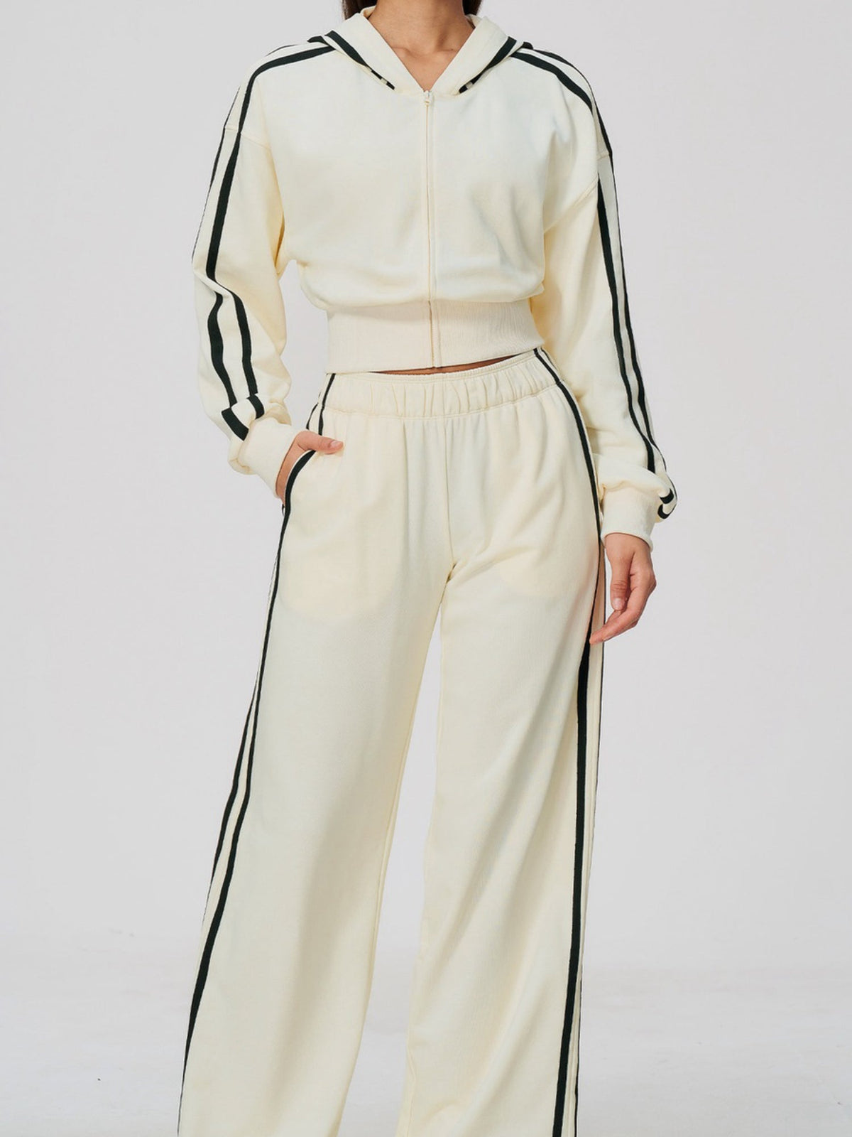 Women's Hooded Cropped Tracksuit with Wide-Leg Striped Trousers