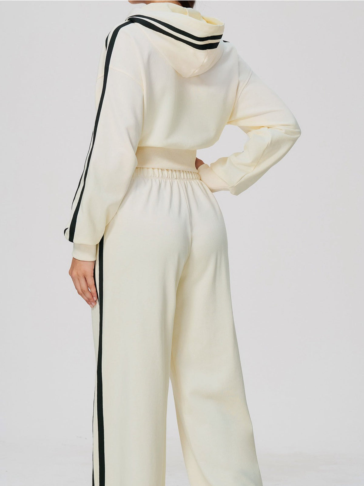 Women's Hooded Cropped Tracksuit with Wide-Leg Striped Trousers