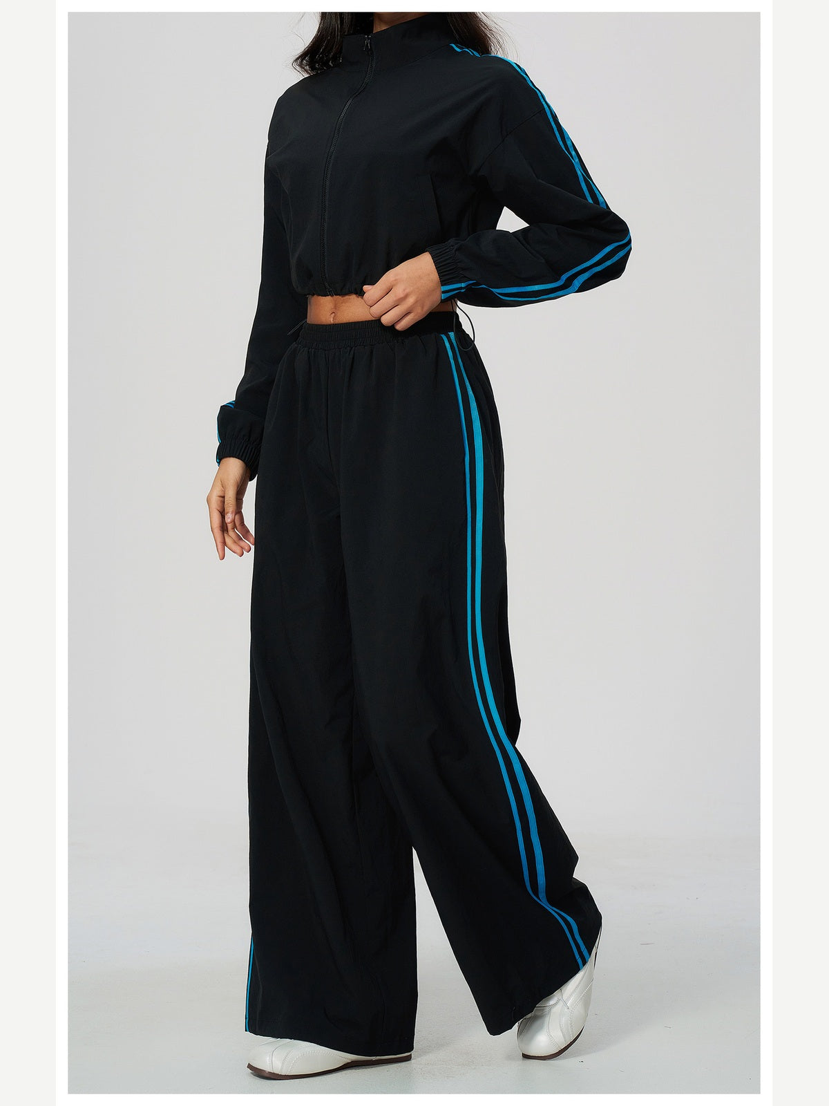 Women's Two-Piece Contrast Stripe Tracksuit Set