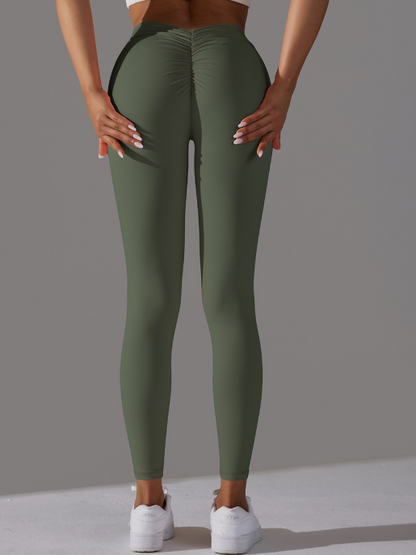 Scrunch Bum Deep V Back Leggings