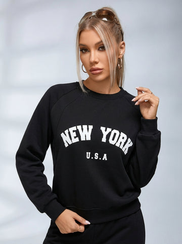 Feamle Letters Print Fleece Hoodie
