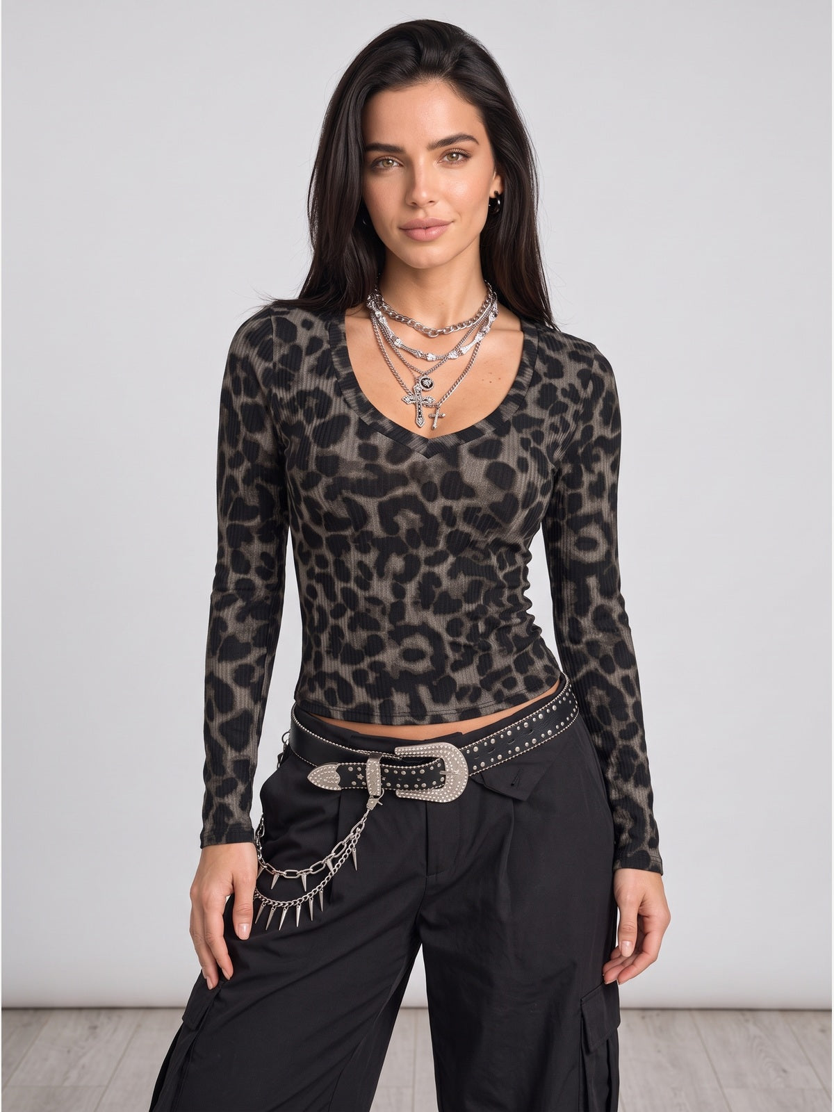 Leopard Print Ribbed Long Sleeve V-Neck Cropped Top