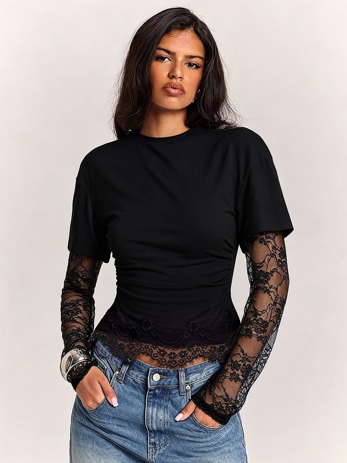 Lace Spliced Ruched T-Shirt with Thumbholes