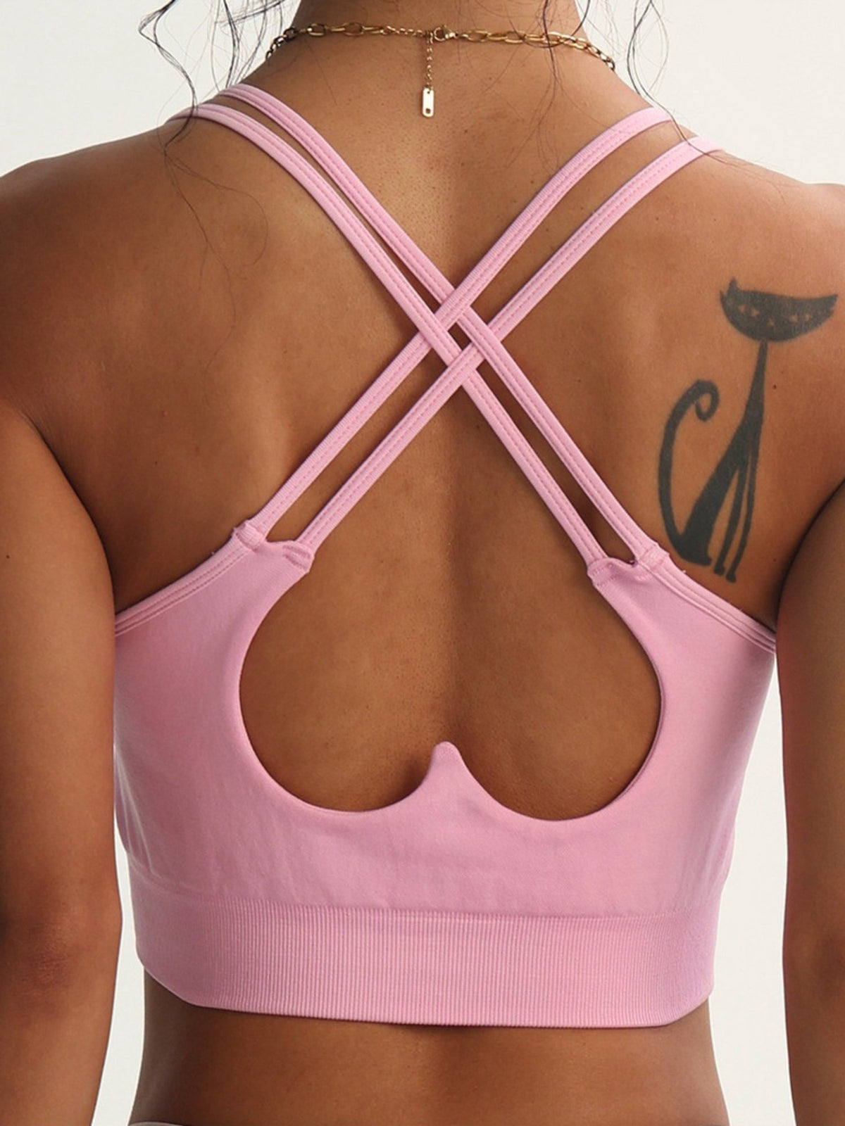 Women's Seamless Criss-Cross Back Sports Bra with Heart Cutout