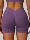 ZASUWA Female Deep V Back Seamless High-rise Short Tracksuit