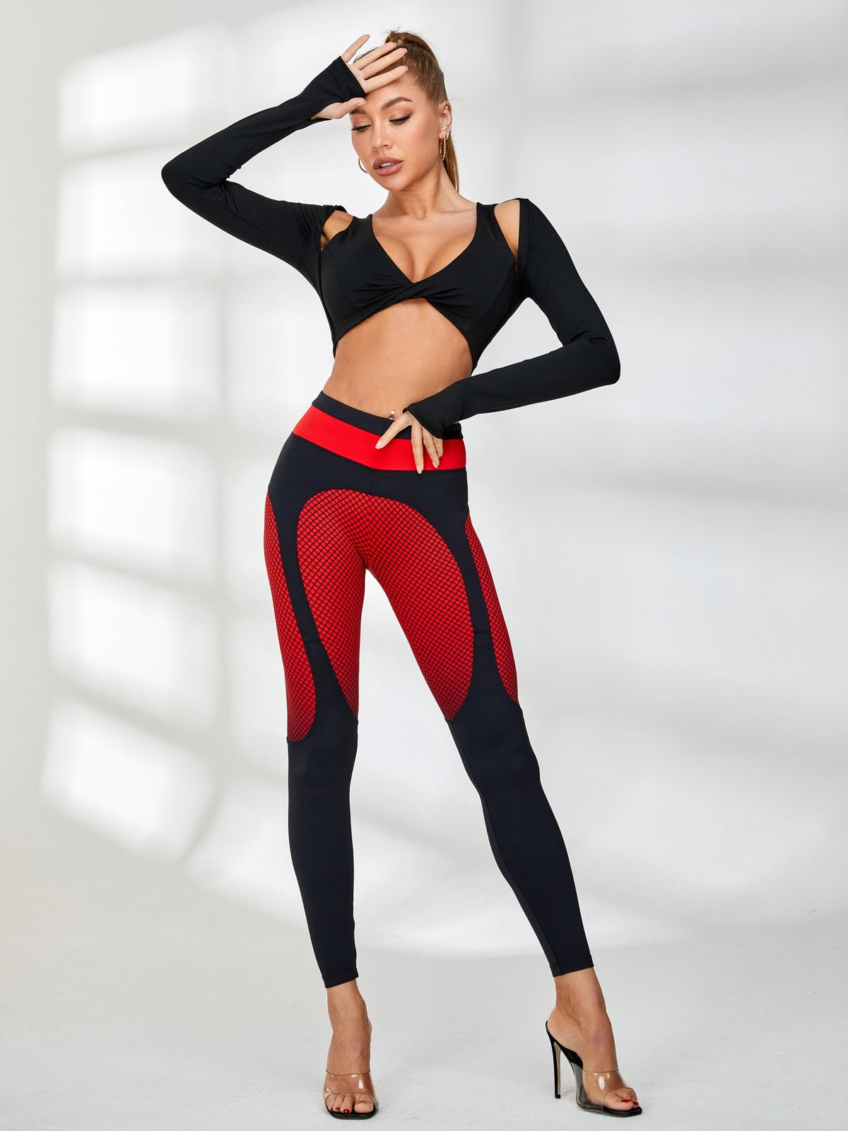 Unique Twist With Pads Long Sleeves